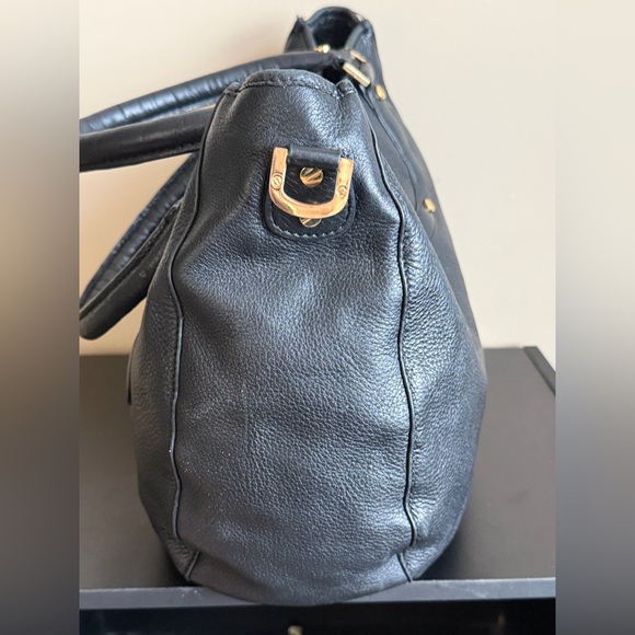 Tory Burch Amanda Hobo Tote - Picture 5 of 13